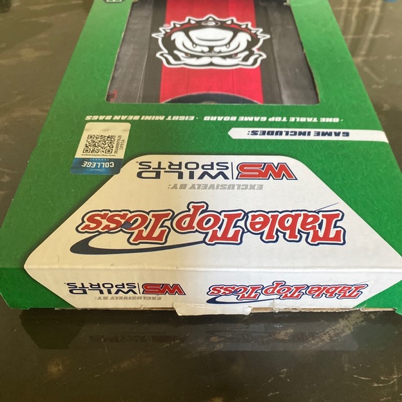 Georgia Bulldogs Wild Sports Table Top Toss Mini Bean Bag Game Tailgating - Picture 2 of 4